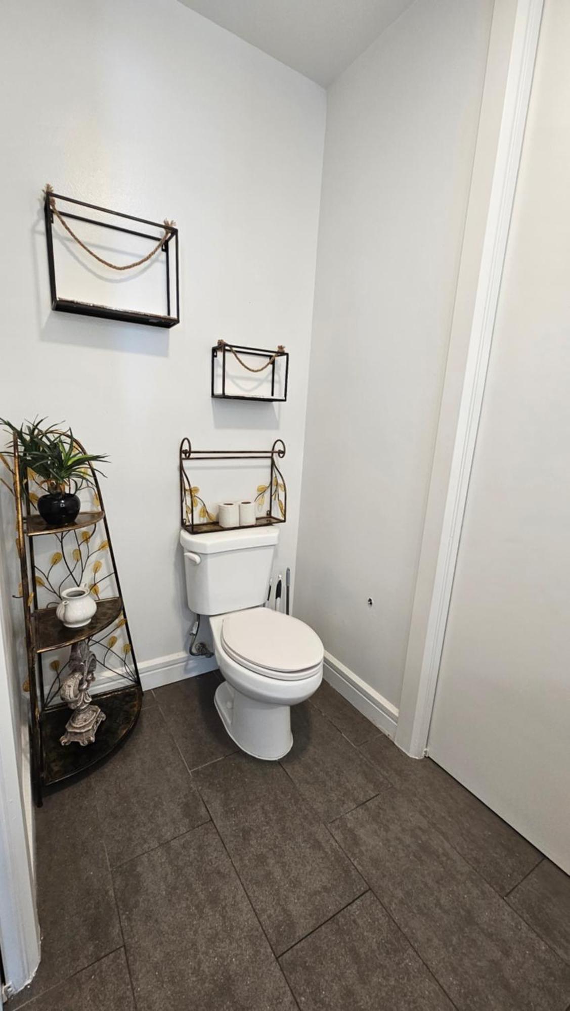 Luxury Highrise In Midtown - Skyline Views And Chic Decor Apartment Houston Bagian luar foto